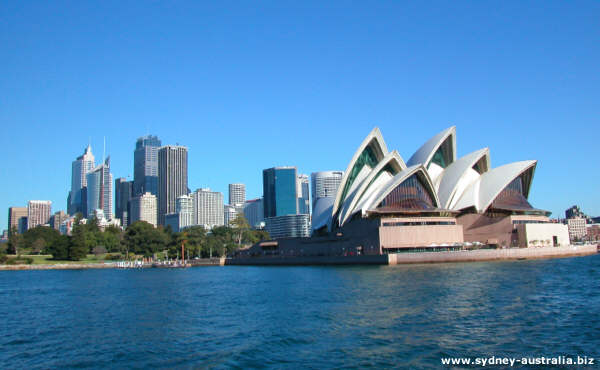 Sydney CBD with the Opera House and the Royal Botanical Gardens.
