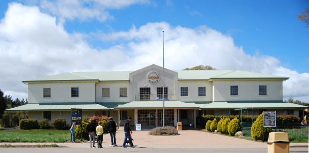 Gold Creek Village, the National Dinosaur Museum of Australia