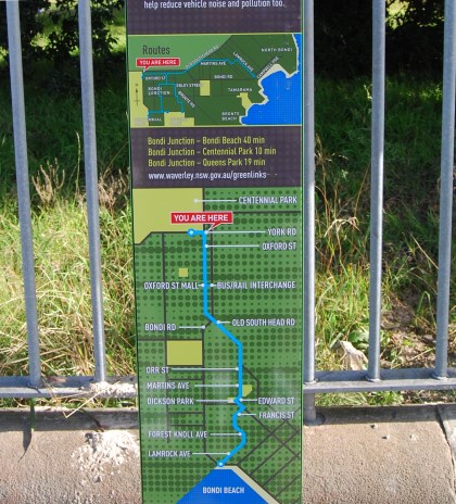 Sign showing location of Centennial Park