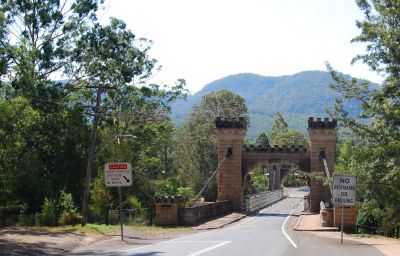 Kangaroo Valley Hampden Bridge