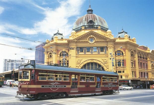 Flinders Street Station and the City Circle Tram for City Tours